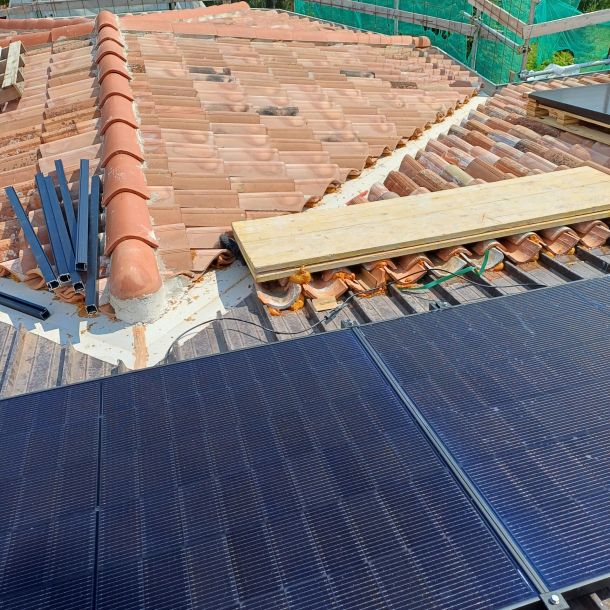 Esempio dalla galleria fotografica di LIFE CLIMA SRL: Fotovoltaico