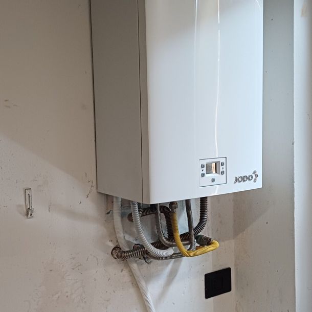 Esempio dalla galleria fotografica di LIFE CLIMA SRL: Caldaie