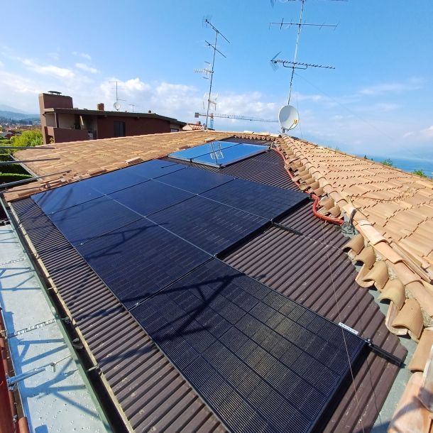 Esempio dalla galleria fotografica di LIFE CLIMA SRL: Fotovoltaico