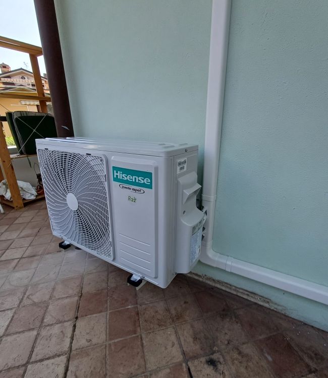 Esempio dalla galleria fotografica di LIFE CLIMA SRL: Condizionamento